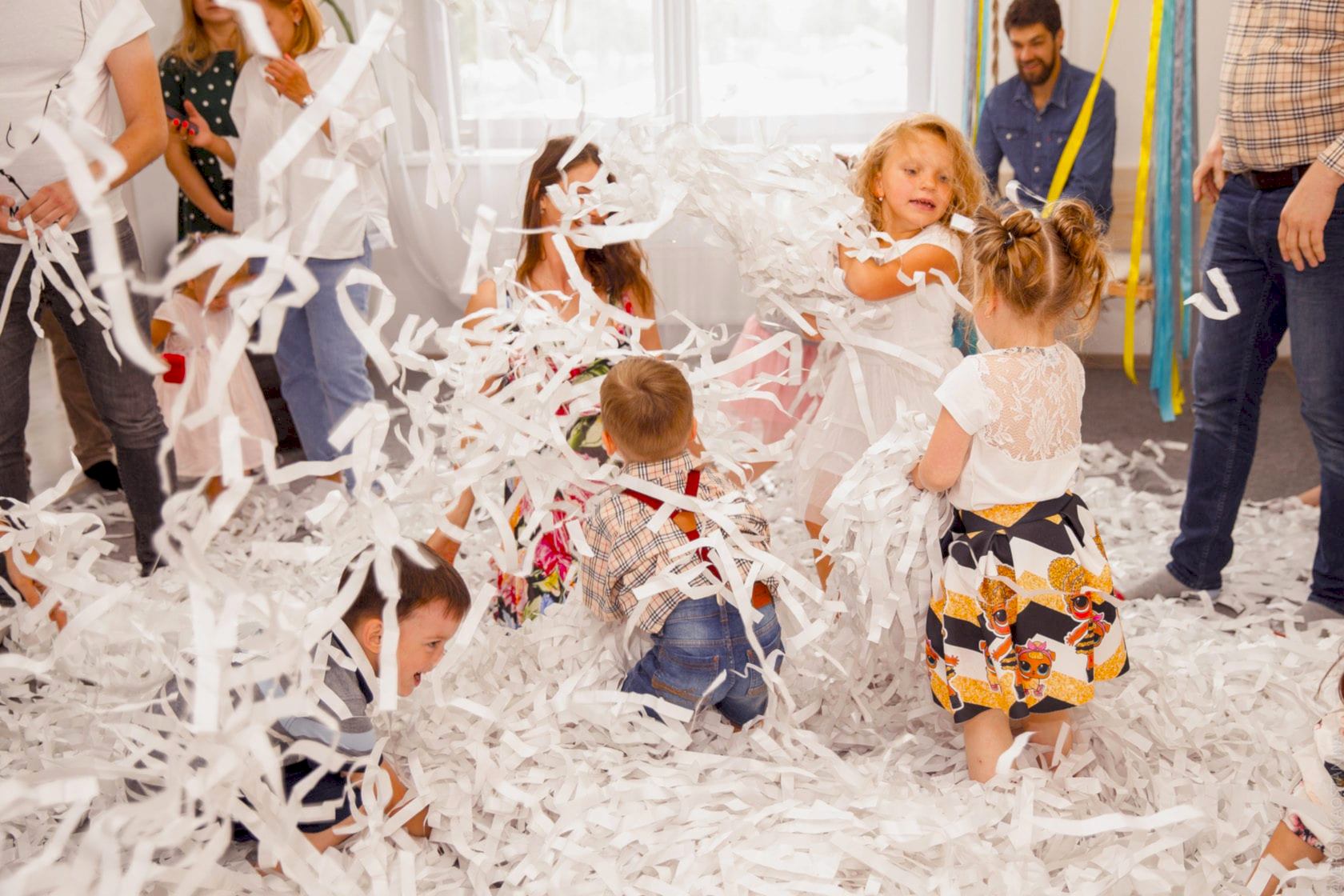 Бумажное шоу в студии Гном Хаус